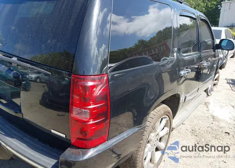 2012 Chevrolet Tahoe Ltz z USA, uszkodzony, nr VIN 1GNSKCE07CR152409